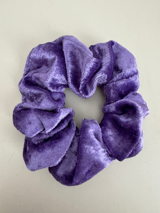 Scrunchie - Roxi velvet crunch